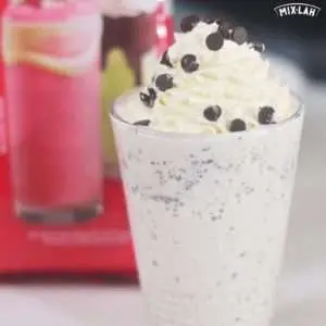 Quick and Easy French Vanilla Cookies and Cream Ice Blended Recipes